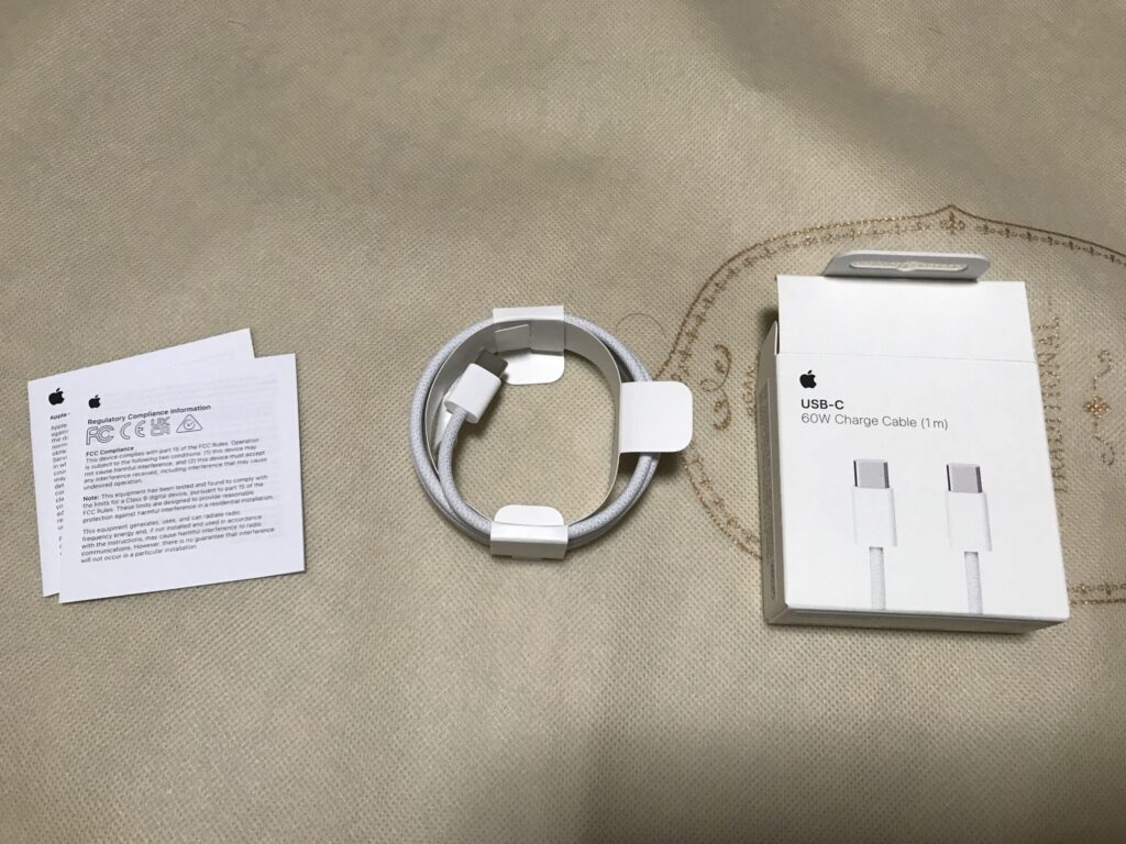 Apple 60W USB-C充電ケーブル（1 m）
