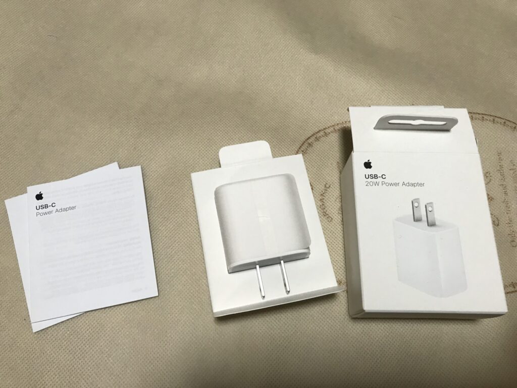 Apple 20W USB-C電源アダプタ