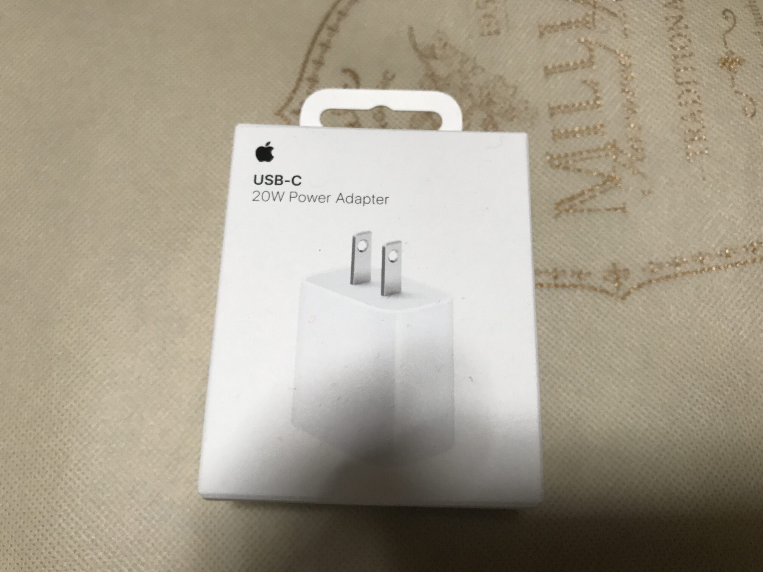 Apple 20W USB-C電源アダプタ